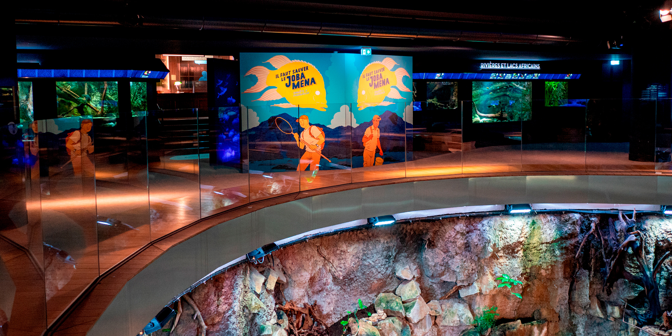 SIgnalétique aquarium de la Porte Dorée : exposition "il faut sauver le Joba Mena, enquête à Madgascar"